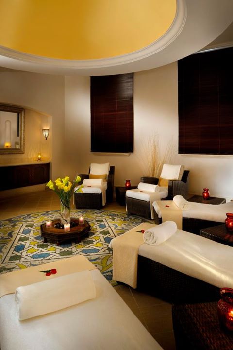 296627_222353167819139_497720236_n